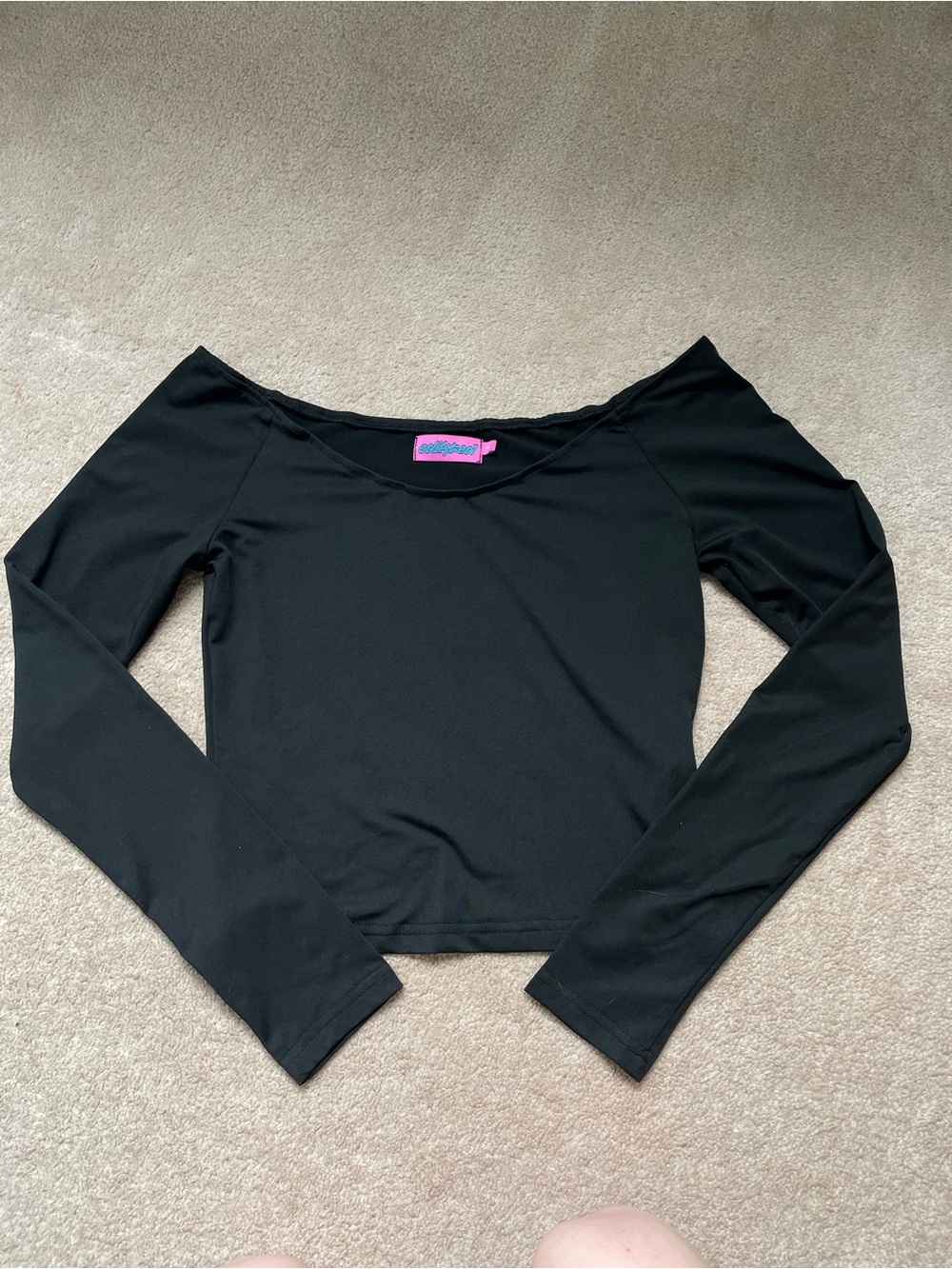 Edikted Off-Shoulder Long Sleeve